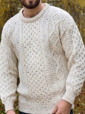 ARAN CREW NECK SWEATER C1347 Cream Cable-Knit Unisex Sweater Size Medium